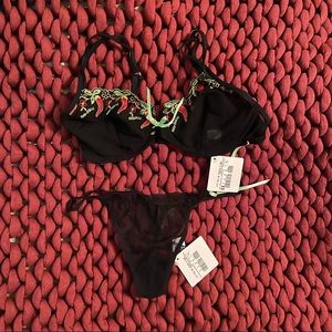La Perla Chilly Pepper bra/thong set 38B Cup / L bottom
